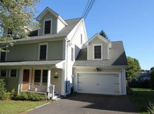 83 Karen St, Fairfield, CT 06824