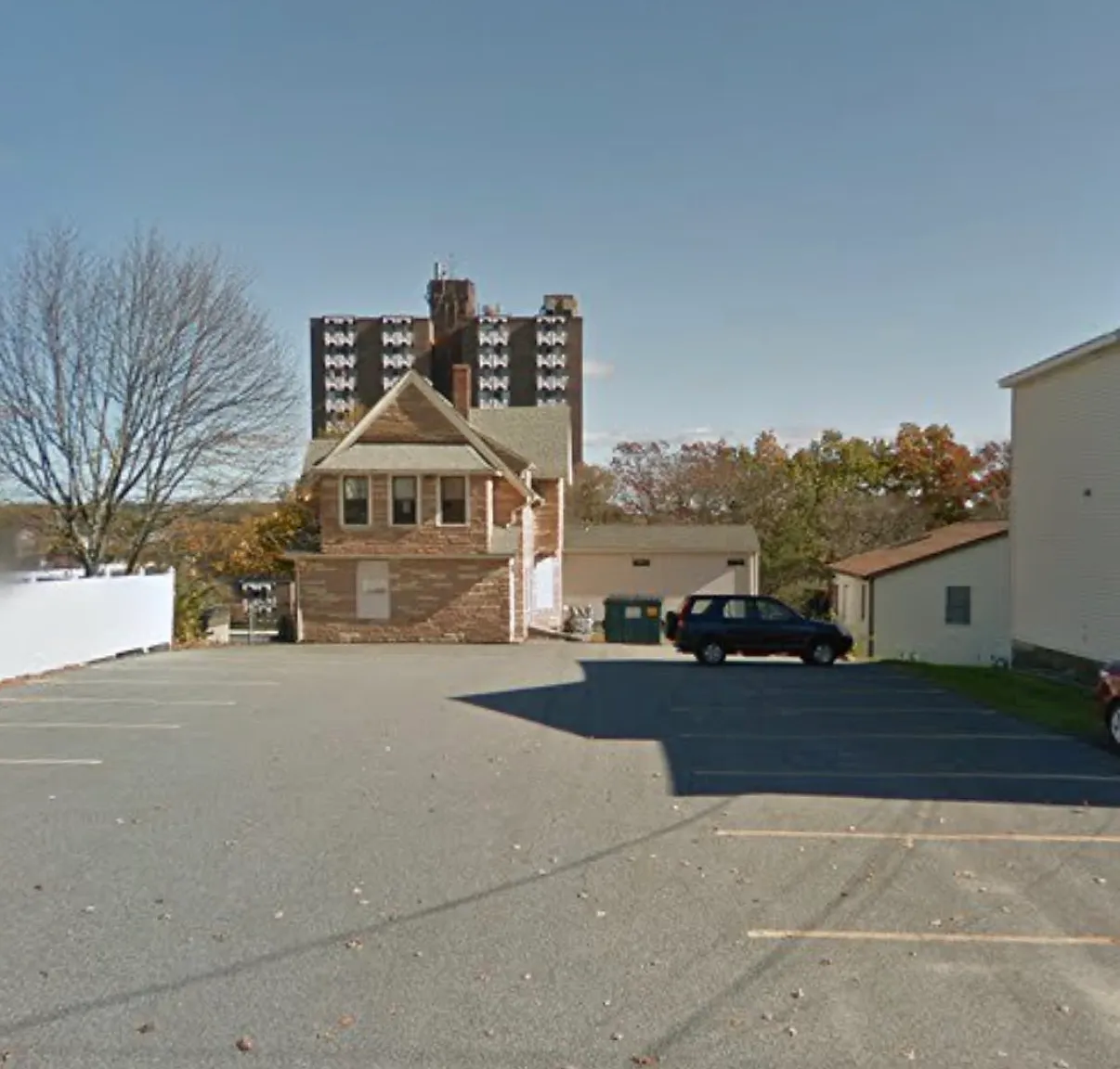 2 bed, 1000 sqft, $2,100 — Photo 2