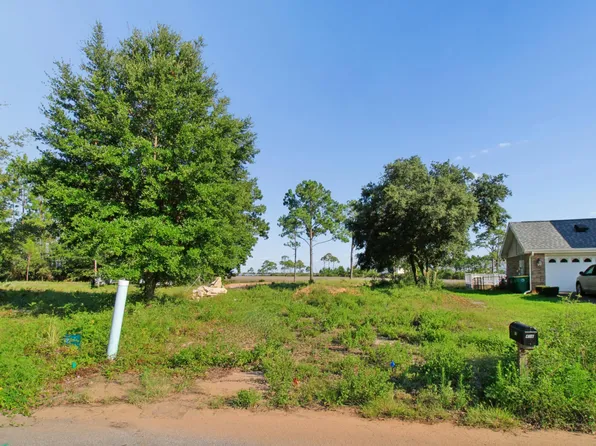416 Emerald Ct, Mary Esther, FL 32569