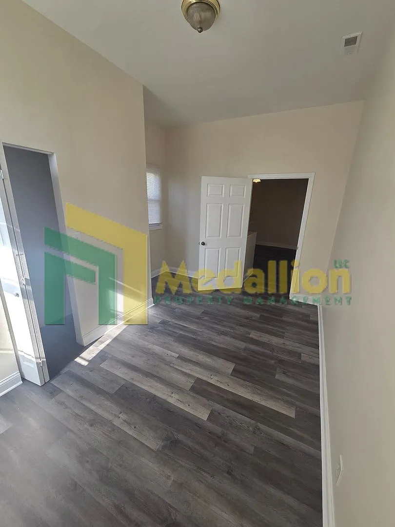 Updated 4-Bedroom Home on a Quiet Block — Photo 4