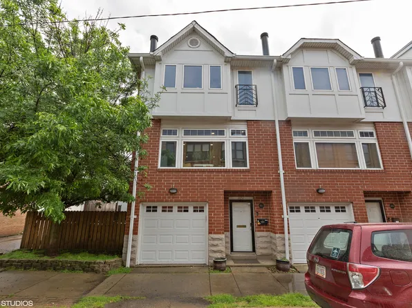 (undisclosed Address), Chicago, IL 60622