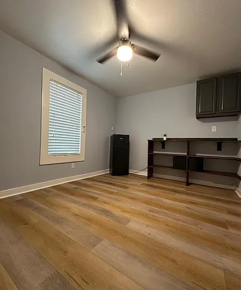 1109 N Crawford St #B — Photo 3