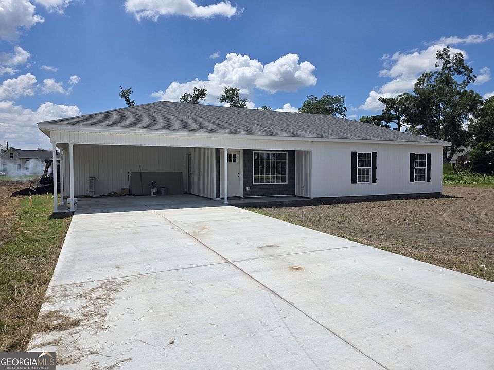 1st image of 42 4th Ave