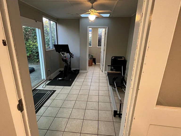 3040 S Birch St — Photo 11