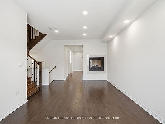 3rd image of 178 Northvale Rd