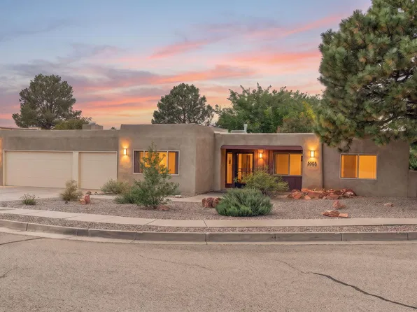 5505 Luna Del Oro Ct NE, Albuquerque, NM 87111