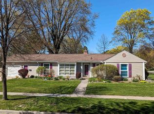 609 E Meadowbrook Dr, Midland, MI