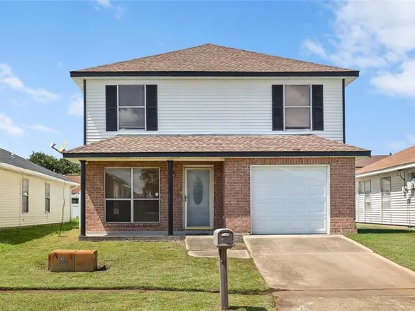 2020 Lac La Belle Dr, Harvey, LA 70058