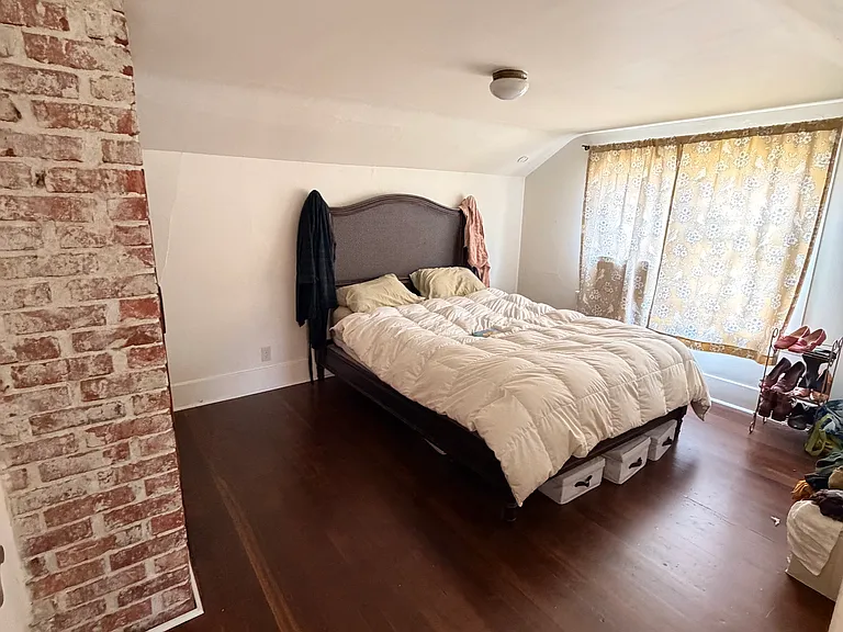 1828 NE Ravenna Blvd — Photo 19