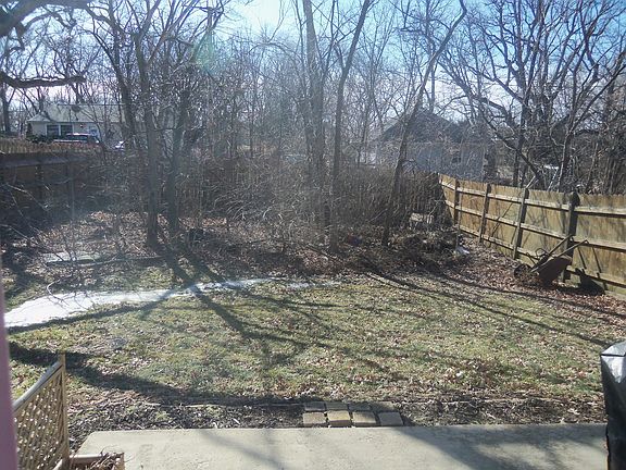5th image of 103 Woodview Ln
