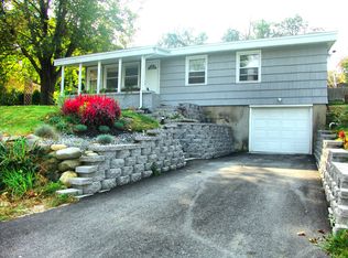 69 Old Rockingham Rd, Salem, NH 03079