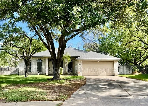 1604 Copperhead Cv Photo 1