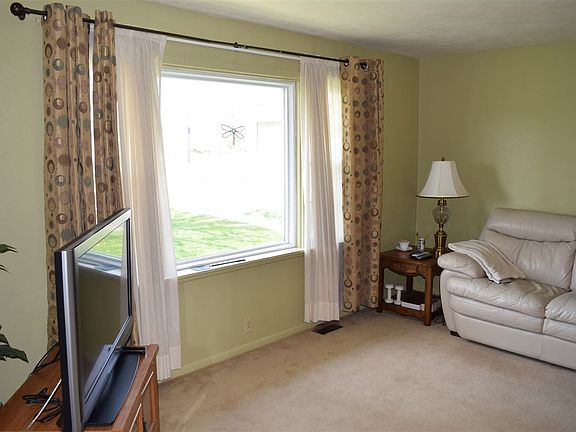 4th image of 12880 E Eaton Albany Pike