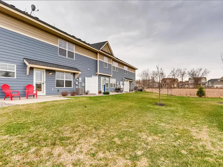 3233 Red Oak Trl — Photo 3