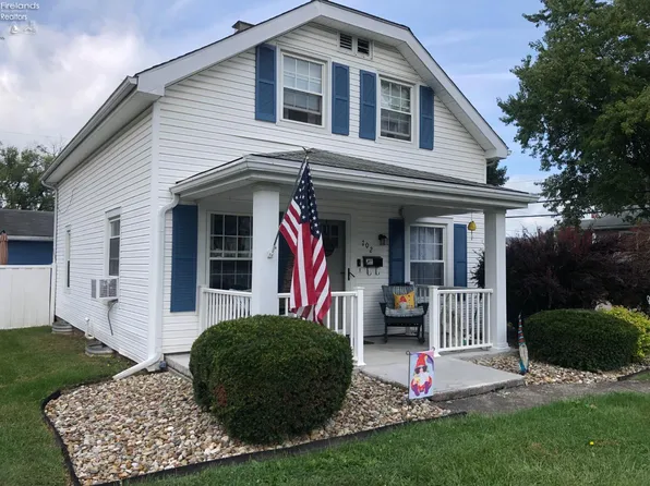 702 Euclid St, Willard, OH 44890