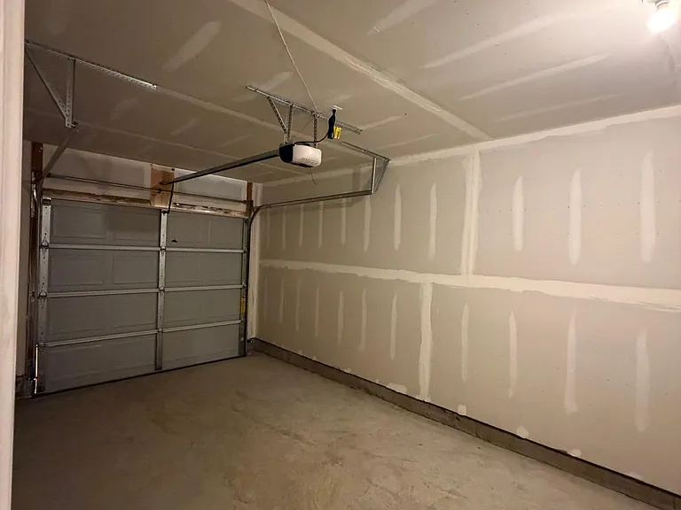 398 Seeback Dr — Photo 31