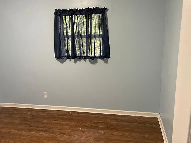 1225 Apple St — Photo 10