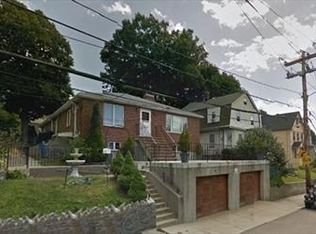 182 Kittredge St #B, Roslindale, MA 02131