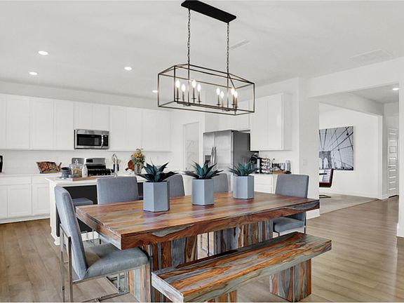 4th image of 1651 Windrush Pl