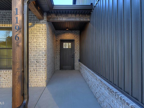 5th image of 1196 Hawley Rd