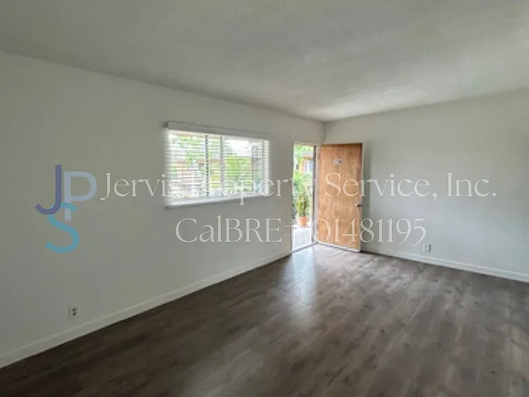 11922 E Sproul St #3-H — Photo 2