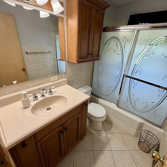 521 Collins Ave — Photo 10