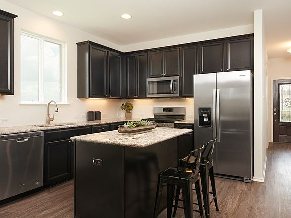 Spacious Kitchen
