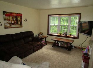 7004 Grant St, Elizabeth, PA 15037