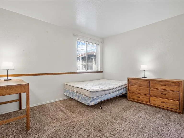 718 W 1720 N #222 — Photo 10