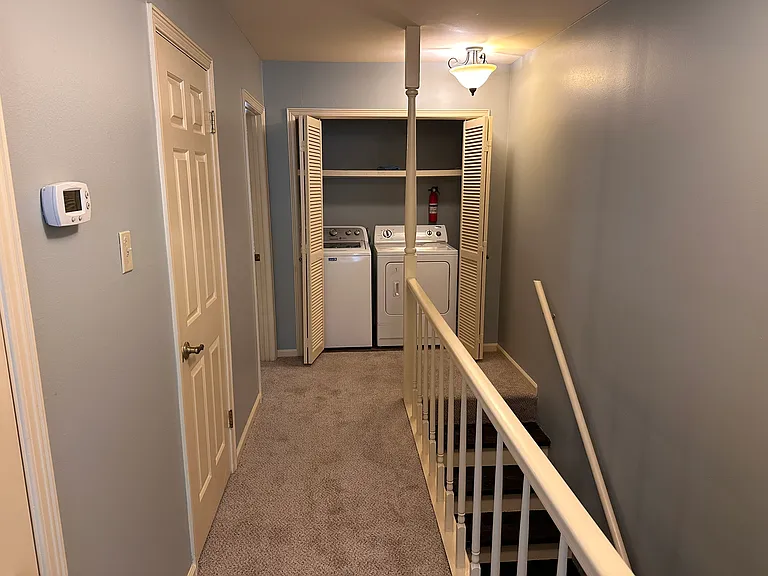 439 Rena Dr — Photo 11