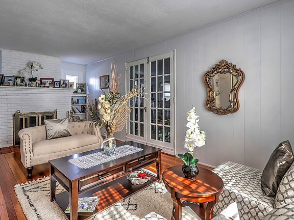 93 West North Street