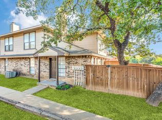 113 Peachtree Ct #C, Kennedale, TX 76060