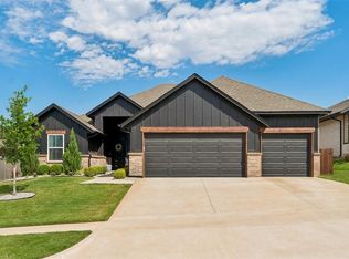 7405 NW 158th St, Edmond, OK 73013