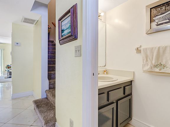 4th image of 4511 Bay Beach Ln APT 315