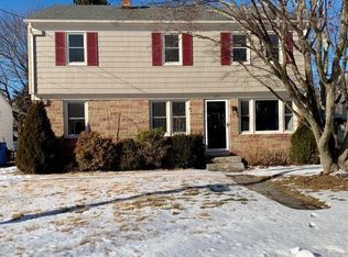 134 Cannon St, Cranston, RI 02920