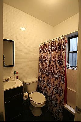 4th image of 1469 Nostrand Ave #2R