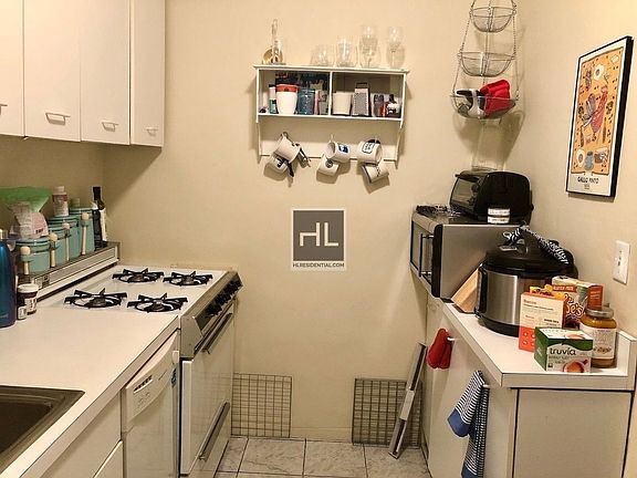 5th image of 330 E 33rd St APT 12F
