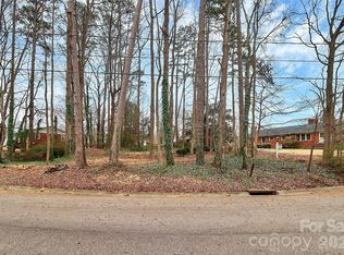 1205 Woodacre Cir, Kannapolis, NC 28081
