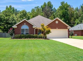 1186 Cotton Lakes Blvd, Wetumpka, AL 36092
