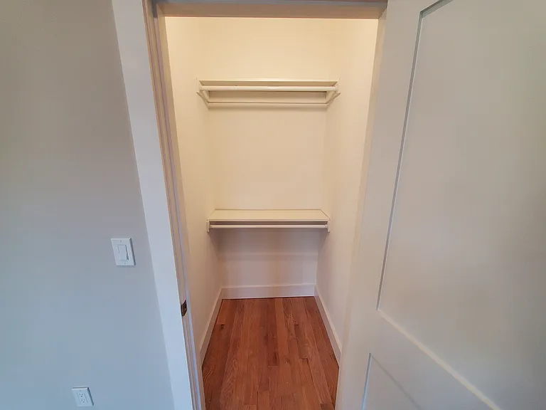 21 Wallingford Rd #3 — Photo 25