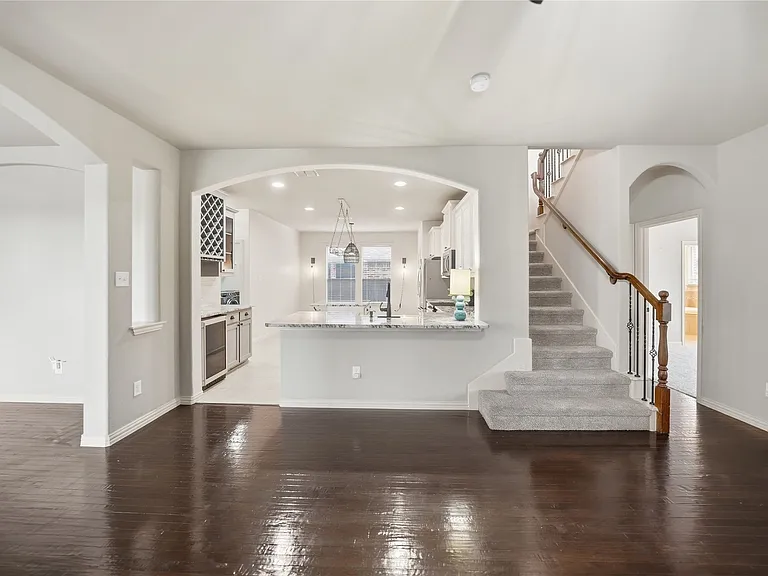 4500 Lakeside Hollow St — Photo 16