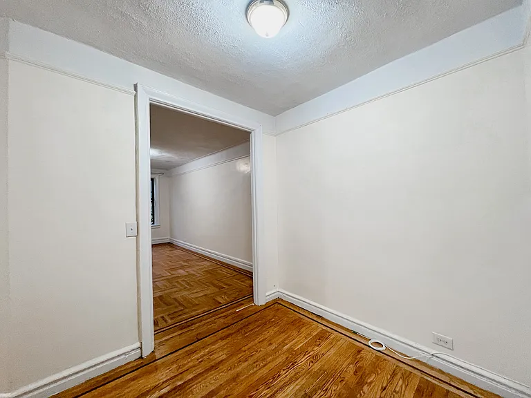 134 Haven Ave #4E — Photo 9