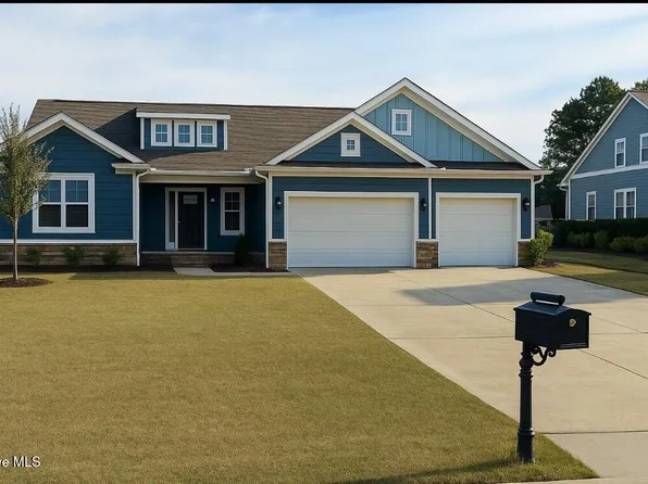 8926 Chesterfield Drive NW, Calabash, NC 28467