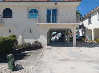 391 5th St, Key Colony Beach, FL 33051