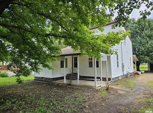 1206 N 14th St, Murphysboro, IL 62966