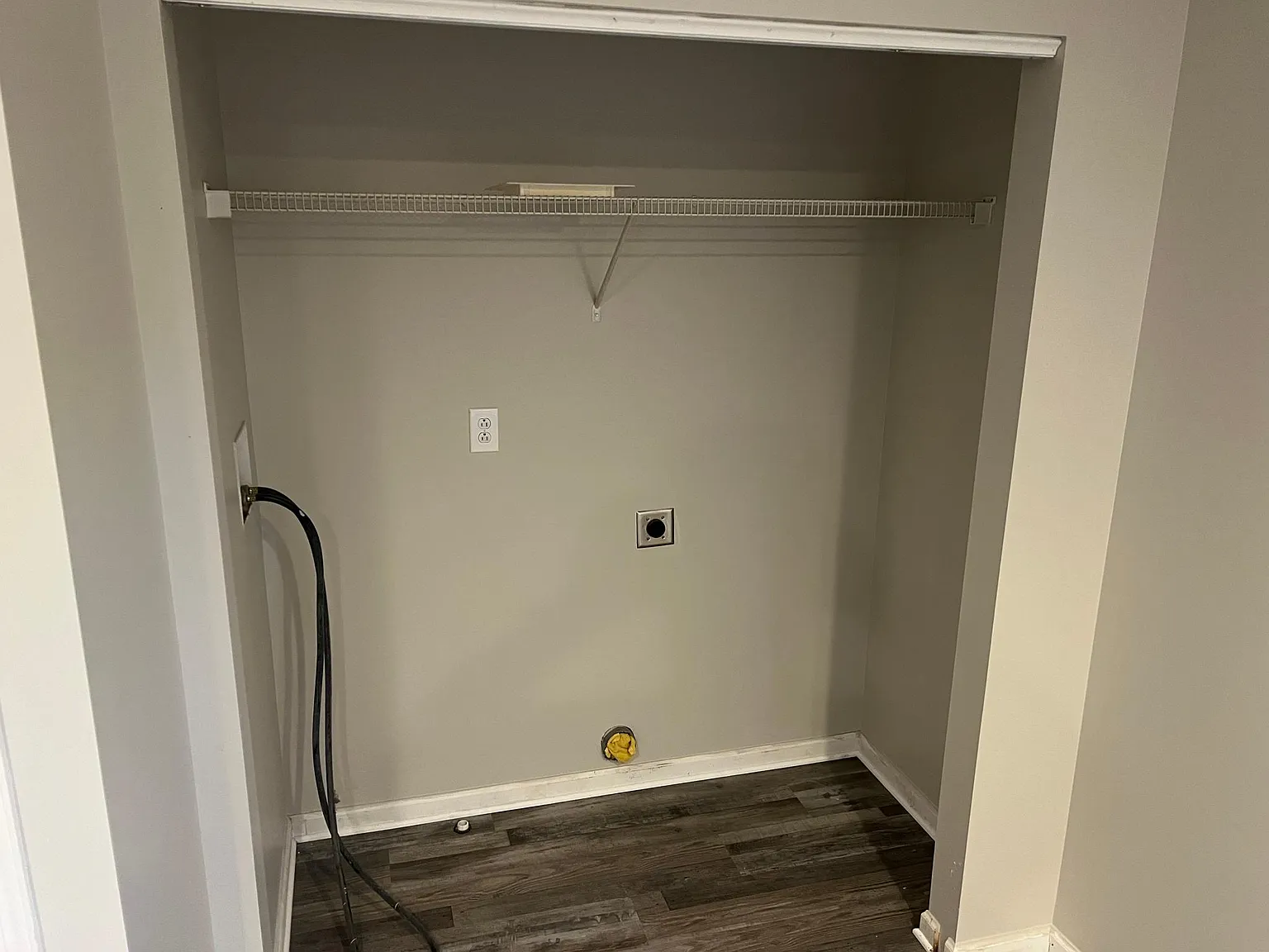3 bed, 2.5 bath, 1500 sqft, $2,300 — Photo 4