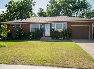 2140 Roach St, Salina, KS 67401