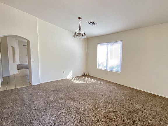4th image of 8866 N Moonfire Dr