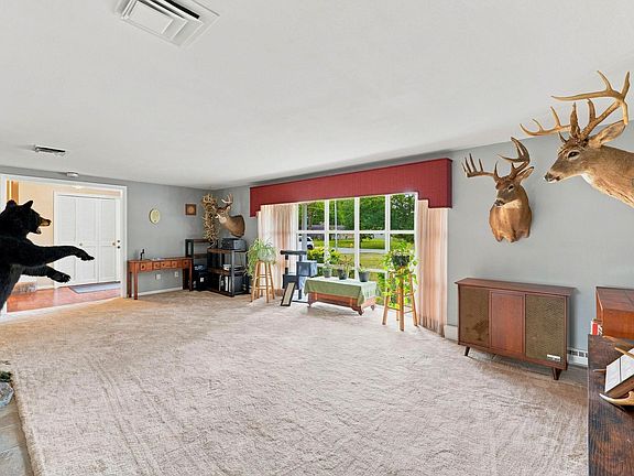3rd image of 4124 Cadena Ln