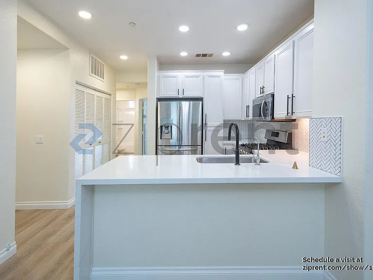 16935 Laurel Hill Ln #181 — Photo 6